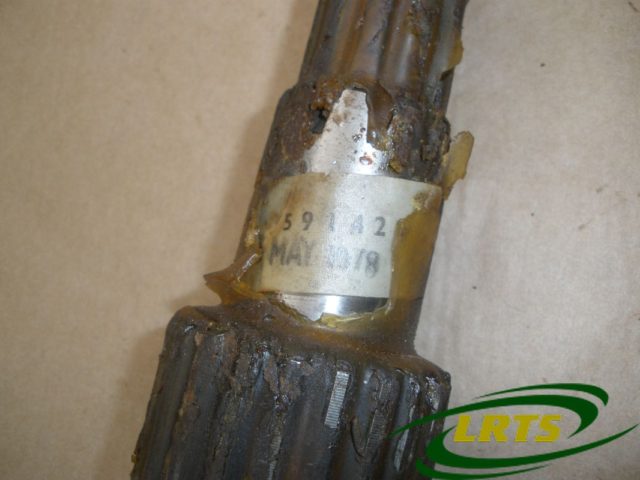 GENUINE LAND ROVER REAR OUTPUT SHAFT SERIES IIA III 4 & 6 CYLINDER PART 591429 235985
