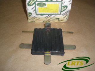 NOS GENUINE LAND ROVER CLUTCH & BRAKE PEDAL RUBBER SERIES II & III PART 278166