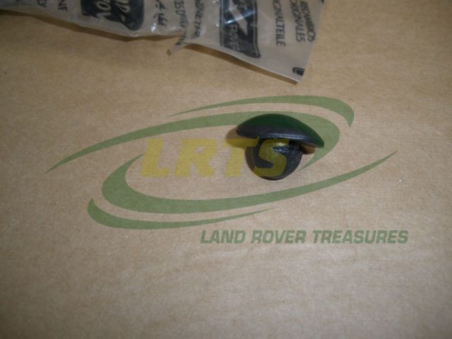 GENUINE LAND ROVER RUBBER GROMMET BLANKING PLUG SERIES AND DEFENDER PART 331083