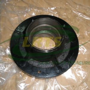 NOS LAND ROVER SANTANA SERIES AXLE WHEEL HUB PART 576844