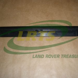 GENUINE LAND ROVER DEMISTER OUTLET TRIM DASH TOP SERIES III 1973 ONWARD PART 395871