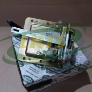 MUC6987 DOOR HANDLE OUTER LH REAR LAND ROVER DEFENDER