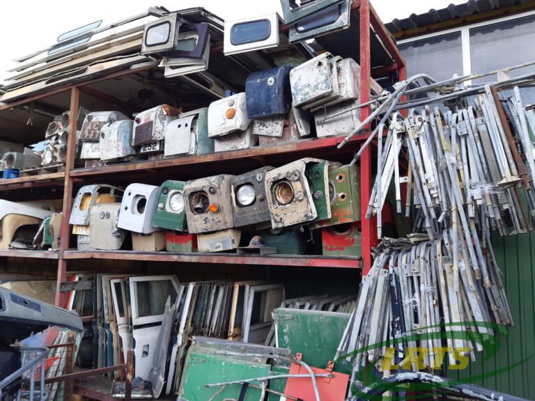 Salvage used Land Rover parts Cyprus Land Rover Treasure Shop