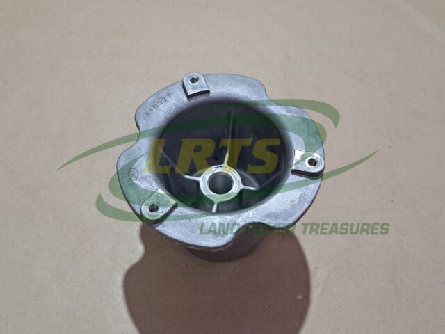 NOS GENUINE LAND ROVER WATER PUMP HUB AND DOWEL ASSEMBLY RANGE ROVER CLASSIC DEFENDER 610578