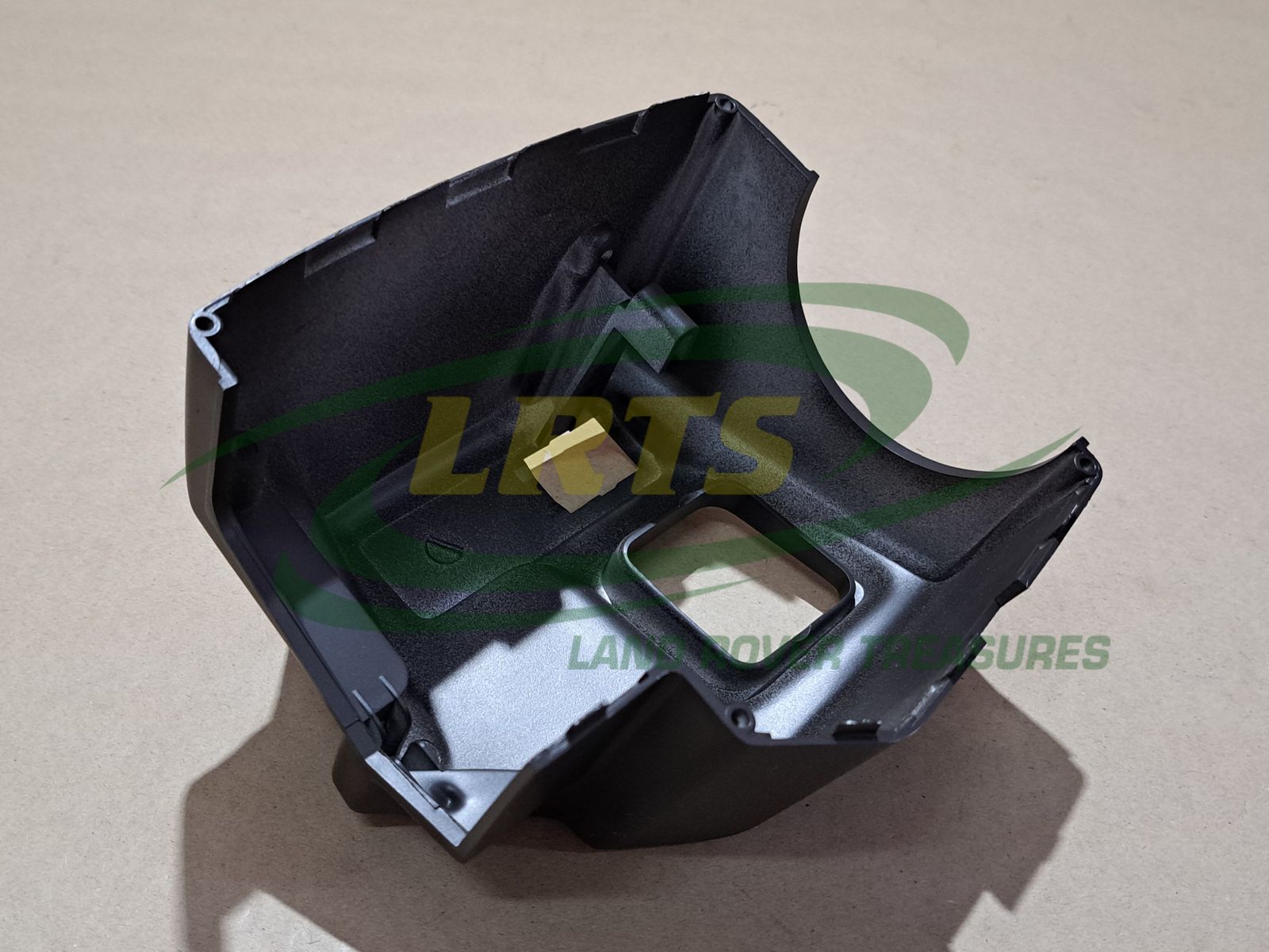 MWC1233RUN SHROUD LEFT HALF STEERING COLUMN LAND ROVER RRC - Land Rover ...