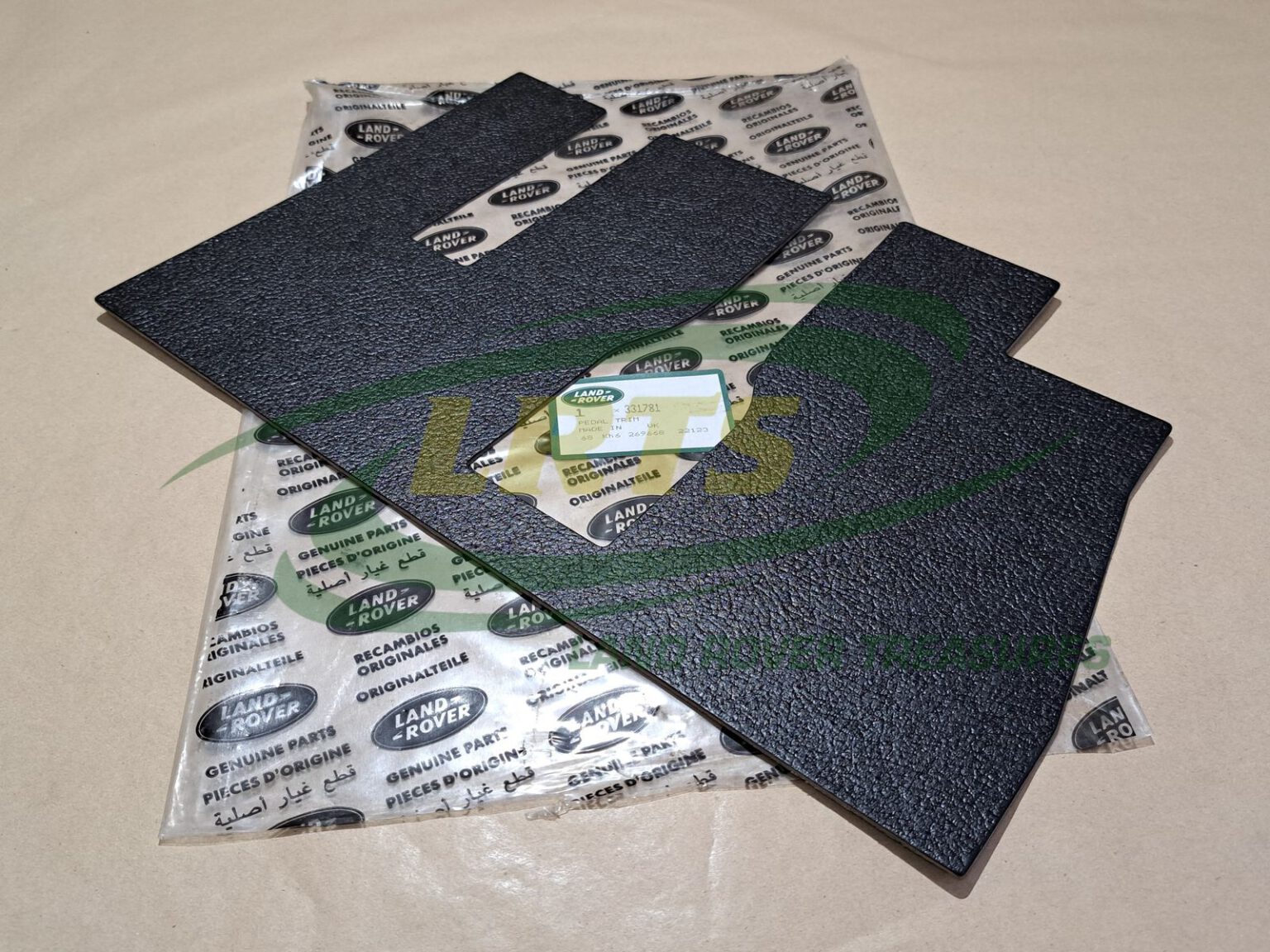 331781 TRIM PEDAL RH LHD LAND ROVER SERIES Land Rover Treasure Shop