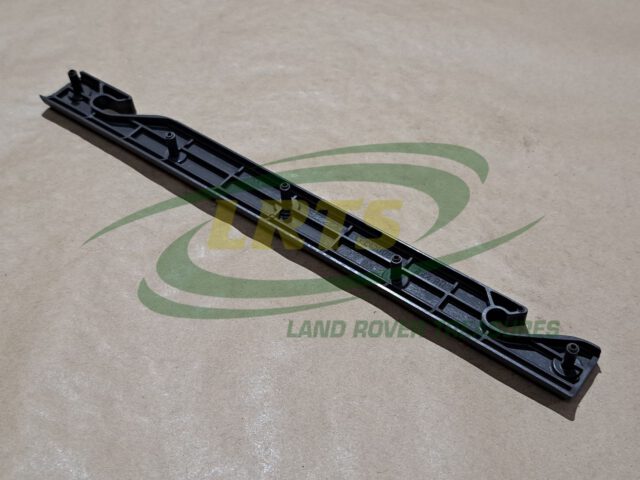 NOS GENUINE LAND ROVER REAR RIGHT SHELF SUPPORT BRACKET RANGE ROVER P38 EPE10006LOY EPE100400LOY
