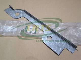 NOS GENUINE LAND ROVER LH REAR BODY CORNER CAPPING SERIES 3 DEFENDER MXC8935 MUC8717