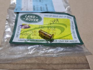 NOS GENUINE LAND ROVER LT230 TRANSFER BOX DIFF LOCK LINKAGE CLEVIS PIN DEFENDER RANGE ROVER CLASSIC DISCOVERY 1 FRC8768