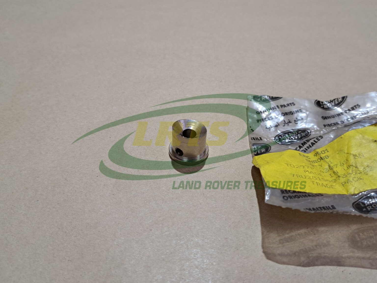 ERC9501 SHROUD 2.5 NA & TD FUEL INJECTOR LAND ROVER DEF Land Rover