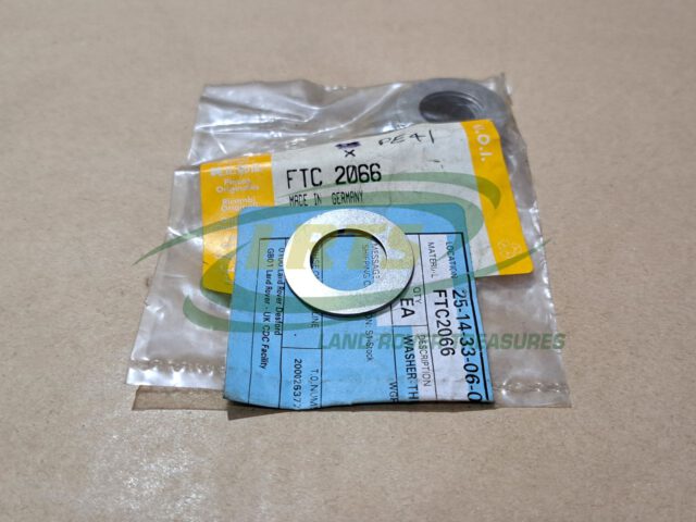 NOS GENUINE LAND ROVER SWIVEL PIN HOUSING THRUST WASHER RANGE ROVER CLASSIC DISCOVERY 1 FTC2066