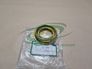 NOS GENUINE LAND ROVER LT230 TRANSFER BOX FRONT FLANGE OIL SEAL MUDSHIELD DEFENDER DISCOVERY 1 FTC4940