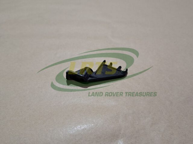 NOS LAND ROVER V8 ROCKER COVER HT CABLES RETAINER SERIES 3 DEFENDER 603675