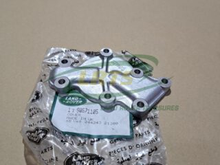 NOS GENUINE LAND ROVER V8 LT95 GEARBOX OIL PUMP COVER PLATE SERIES 3 101 FORWARD CONTROL RANGE ROVER CLASSIC 90571105