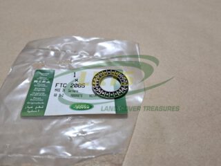 NOS GENUINE LAND ROVER UPPER SWIVEL PIN NEEDLE ROLLER BEARING RANGE ROVER CLASSIC DISCOVERY 1 FTC2065