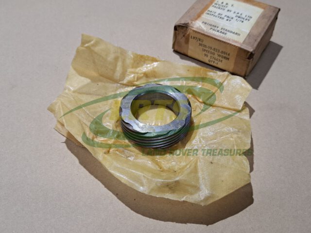 NOS GENUINE LAND ROVER V8 LT95 GEARBOX SPEEDOMETER WORM SERIES 3 101 FORWARD CONTROL RANGE ROVER CLASSIC 90576634