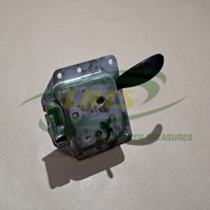 NOS GENUINE LAND ROVER TAIL & RH DOOR ANTI BURST LATCH SERIES 2/A 3 DEFENDER MILITARY 101 FORWARD CONTROL MRC8694 395037 FQJ103840