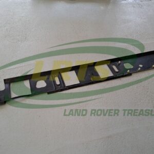 NOS LAND ROVER RHD NON AIR CON DASHBOARD VENTILATOR PLATE DEFENDER MXC8574