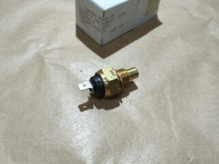 NOS GENUINE LAND ROVER SANTANA CYLINDER HEAD TEMPERATURE TRANSMITTER SANTANA SERIES 3 MILITARY 112416