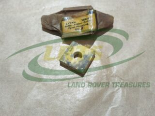 NOS GENUINE LAND ROVER RADIATOR FRONT PANEL RUBBER PAD 300819 90306465 306465