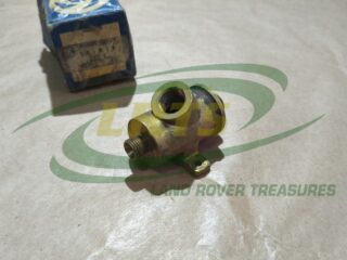 NOS GENUINE LAND ROVER OIL COOLER THERMOSTAT HOUSING SERIES 1 2 2A 3 LIGHTWEIGHT MILITARY 551879